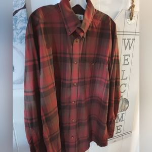 Orvis men's Flannel 💯 percent Cotton red green Plaid. New without Tag. Large
